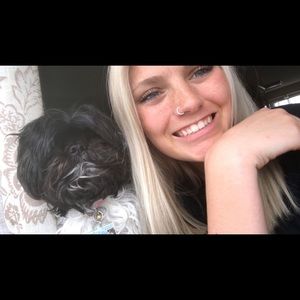 Meet your Posher, Allyson